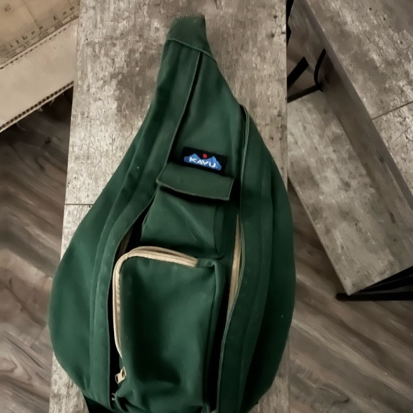 Kavu Bags Hemlock Green Crossbody Kavu Bag Worn 4 Times And Freshly